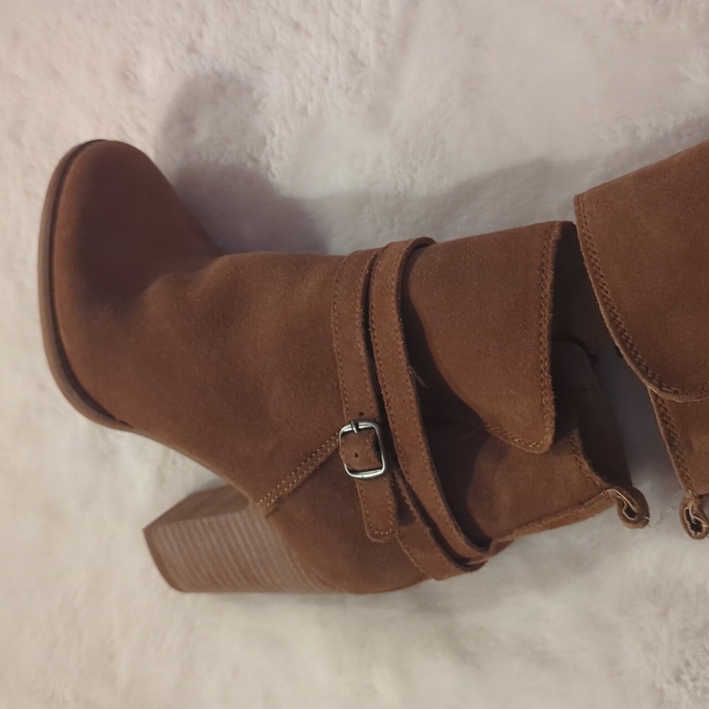 Lucky Brand Boots Womens Latonya Side Zip Ankle Bootie Brown Suede Heels Sz 6.5 - Picture 6 of 7